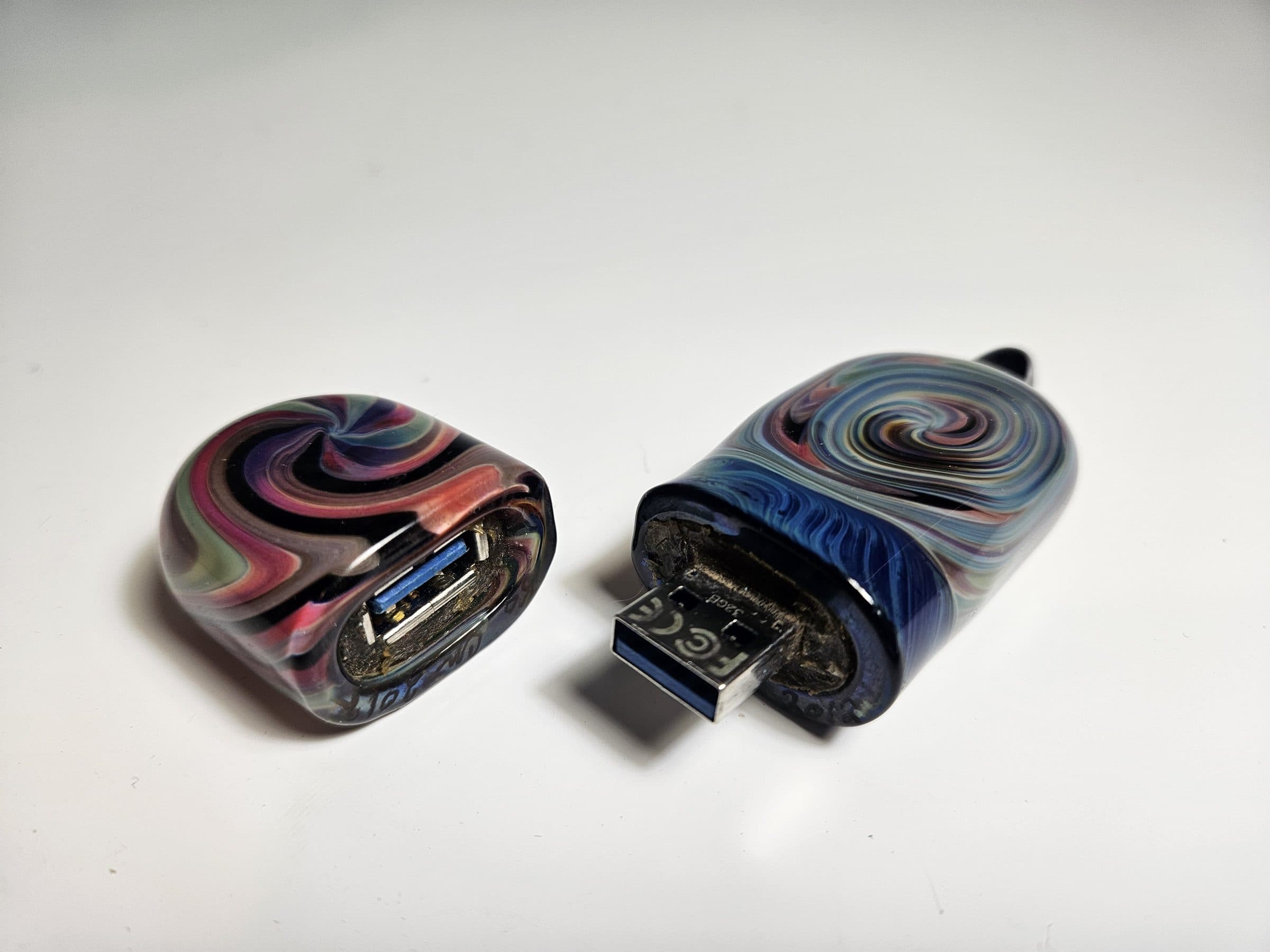Glass-Encased DJ Drives, photo 6